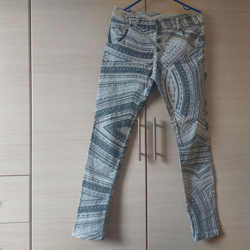 Women's pants like new, white gray, size Medium