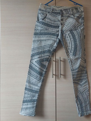 Women's pants like new, white gray, size Medium