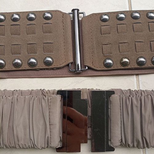 Set of 2 women's elastic beige belts like new