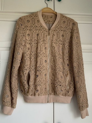 Lace bomber jacket beige nud size M like new