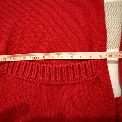 Red knitted cardigan Mango Basics size M like new
