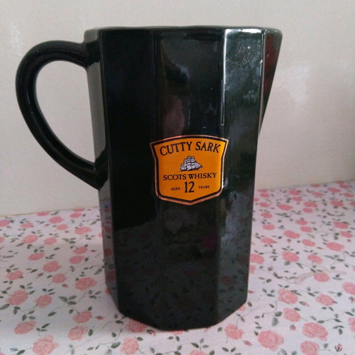 Cutty Sark Scots Whisky Aged 12 Years ceramic water jug used