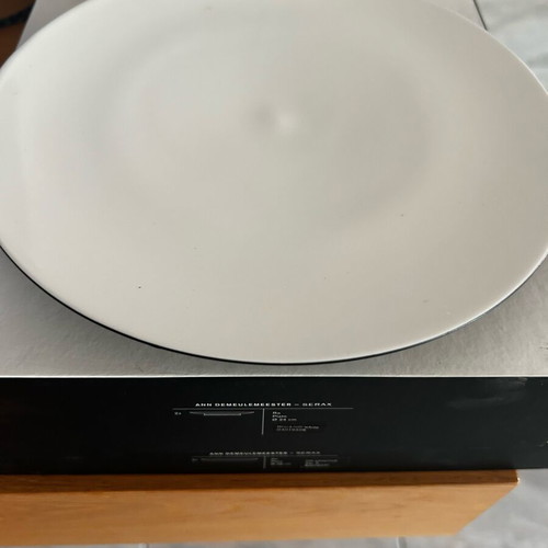 Porcelain plates with elevated base 24 cm by Ann Demeulemeester for Serax, new, set of 2
