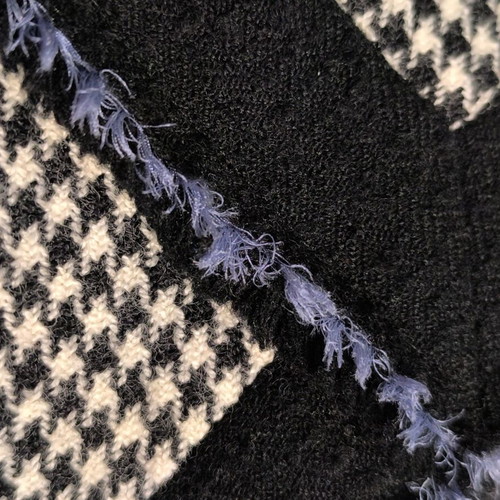 CLEARANCE SHIPPING UP TO 7/8!!! BALENCIAGA 100% Wool skirt! ORIGINAL PRICE 694.00!!