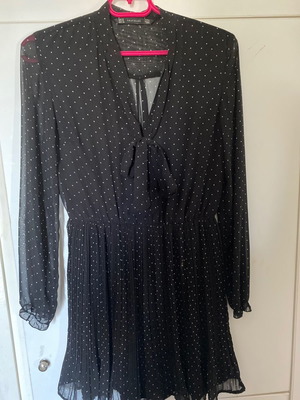 Zara dress size M, very elegant