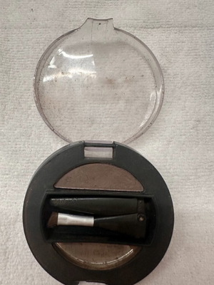 Body Shop eyebrow shadow used