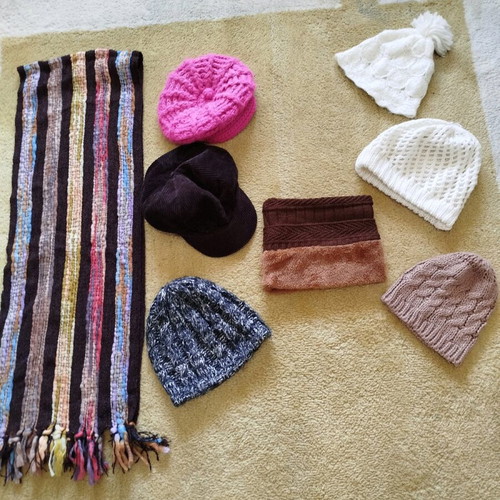 Women's accessories pack used, 8 pieces