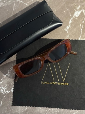 AV Sunglasses brown sun glasses like new