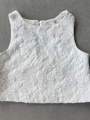 Cropped top H&M white size 116cm like new for girls 5-6 years