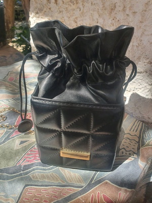 Pouch Bag Like New Black With Gold Chain