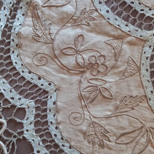 Vintage lace cutwork embroidery table linen used, cotton threads