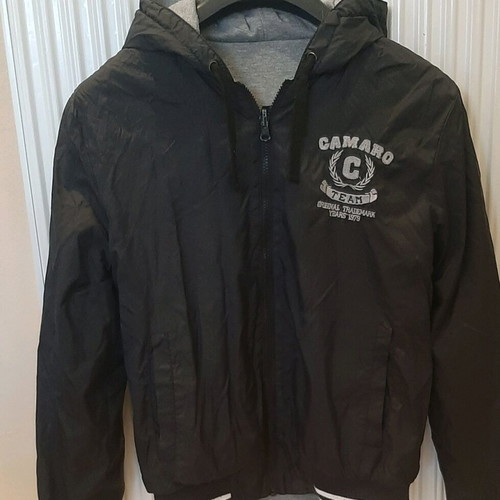 Camaro men's lightweight windbreaker jacket reversible like new, black/gray