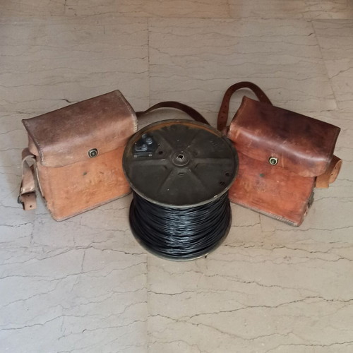 Military Field Telephone EE-8-A US-ARMY used, set of two