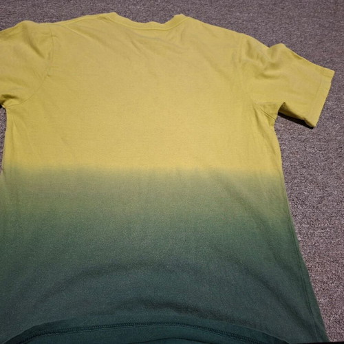 Vans short-sleeve shirt used for boys, green and yellow, size L