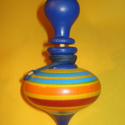 Wooden spinning top with string used 15.6cm-9cm