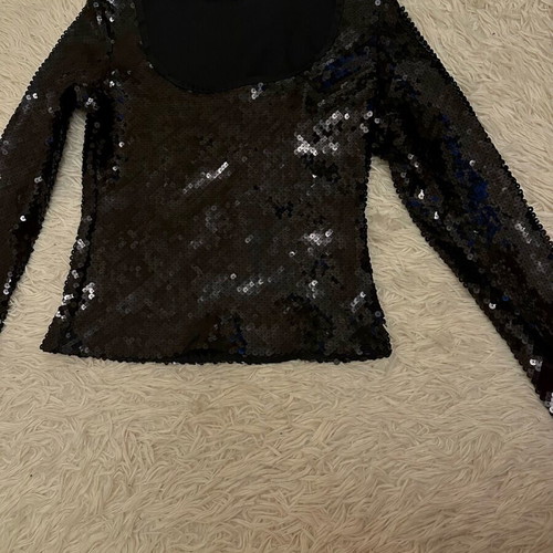 Long-sleeve black sequin blouse like new