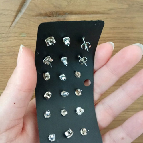 Fo Bijoux earrings used, pack of 9 pairs, red and silver