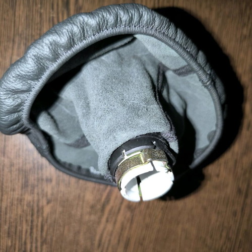Gear shift knob 5-speed car new with boot