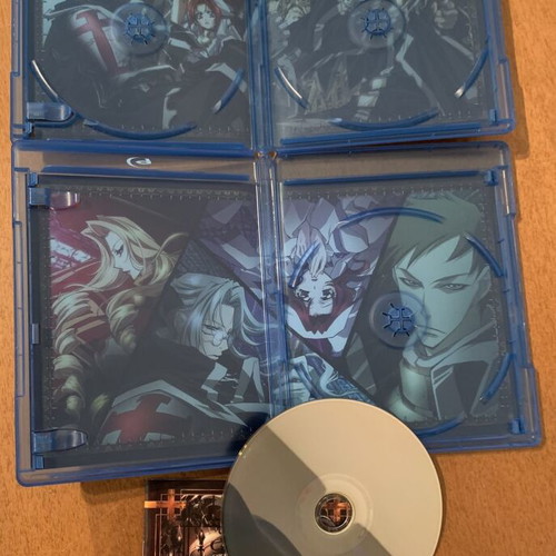 Trinity Blood Blu-Ray Box Set with Artbook, complete series like new