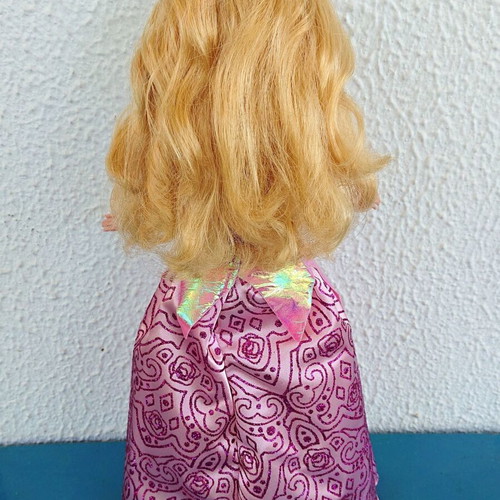 Vintage Glitter Princess Sleeping Beauty Doll Disney Mattel 2005 like new