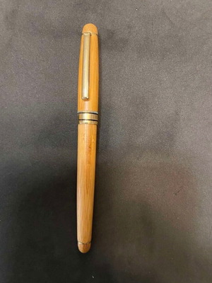 Writing Pen new, unused