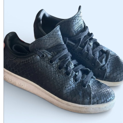 Adidas Stan Smith leather black sneakers size 36 like new