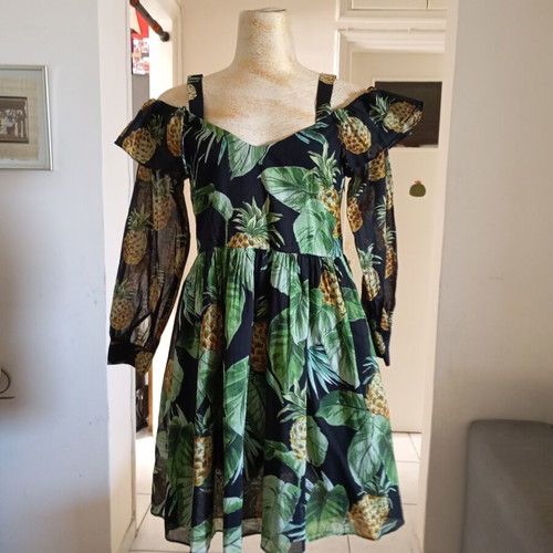 Twinset cotton dress women's size M like new, black and green