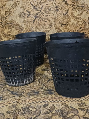 Orchid Phalaenopsis pots like new, set of 7 pieces