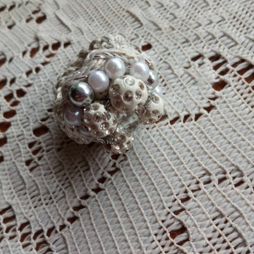 Handmade crocheted jumbo ring with white cotton yarn and beads, new