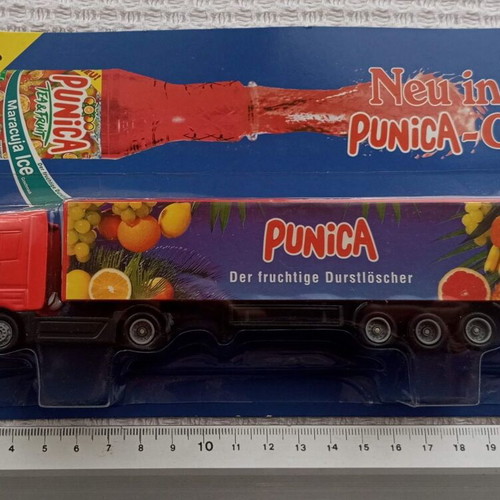 H0 Truck Trailers new, pack of 3, Punica by PepsiCo advertising