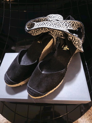 Suede espadrilles like new, black, size 38, 9.5 cm platform