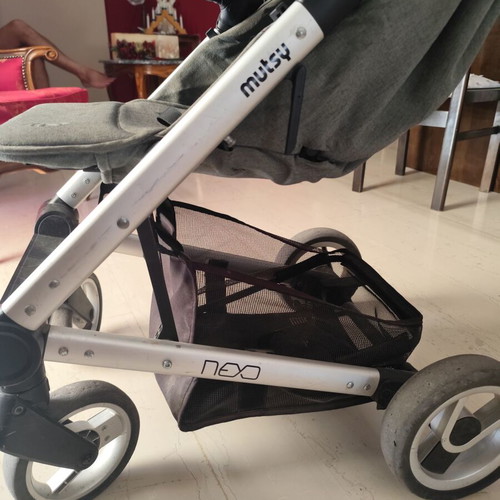 Mutsy Nexo stroller used with cup holder and organizer