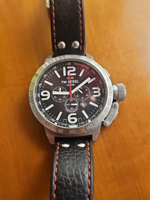 TW Steel men's wristwatch, black, chronograph