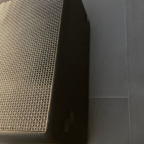 Harley Benton HB-20MFX 30w guitar amp like new with Bluetooth and effects
