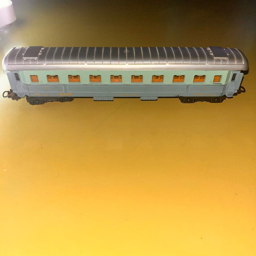 Lima passenger wagon for H0 trains used