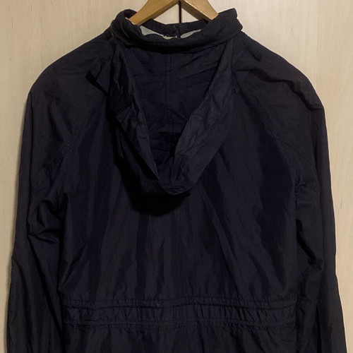 Fidele Windbreaker like new with hidden hood and cotton lining