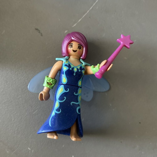 Playmobil fairies and princess set with pond like new