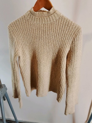 Minkpink sweater size S & M like new, beige