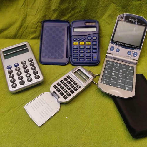 Vintage calculators new, pack of 4 pieces