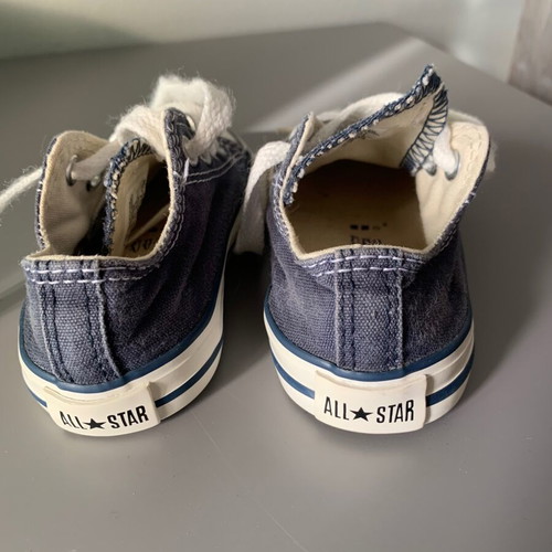 Converse All Star like new, size 21