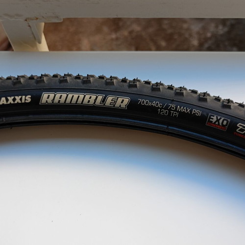 Maxxis Rambler 700x40c bicycle tires
