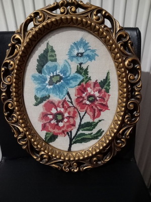 Σκαλιστή κορνίζα με κέντημα, μέγεθος 32×38,5