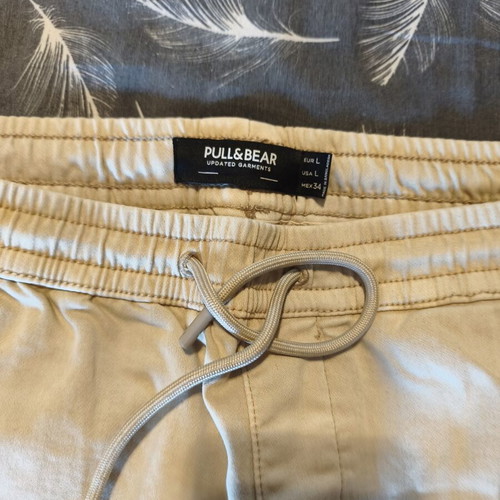 Pull & Bear men's pants size 34 new, beige, elastic fabric