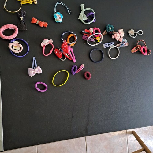 Children's hair elastics used