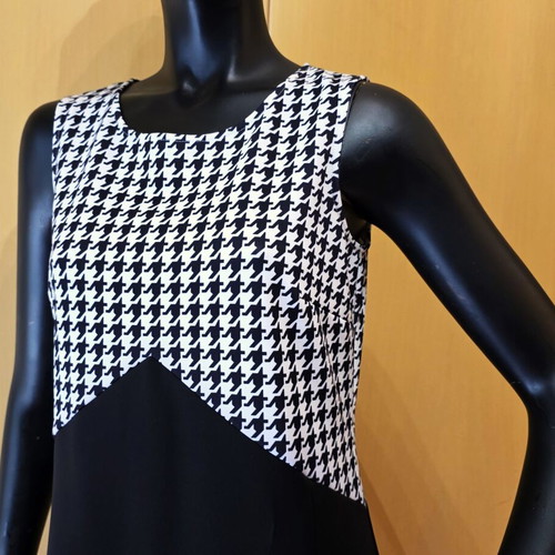 Jelonek dress new black and white M/L with side slit