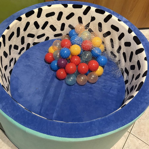 Battat Ball Pit like new