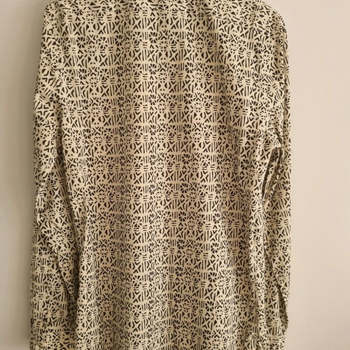 Zara men beige shirt with ethnic print, size L, like new