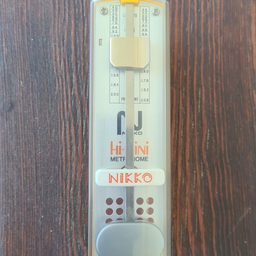 NIKKO Hi-Mini Vintage Metronome like new, mechanical pocket model