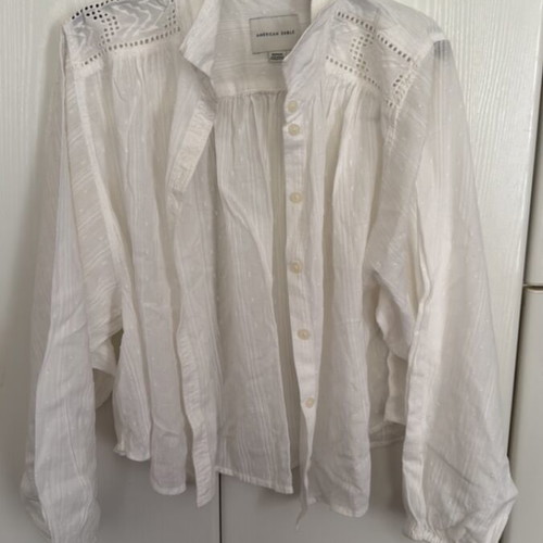 American Eagle button up shirt like new, size M