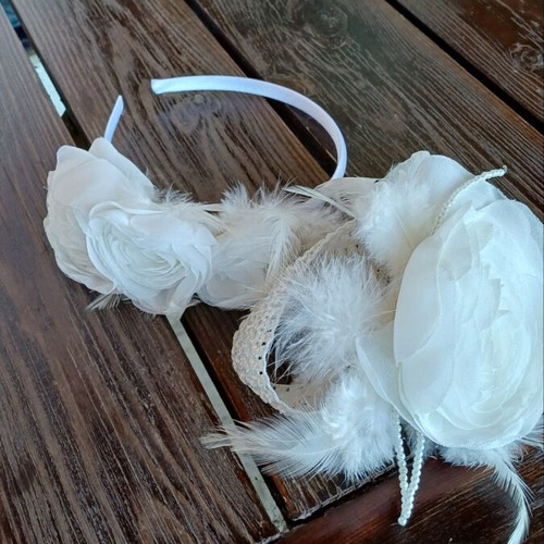 Handmade wedding set with hairband and arm bracelet new